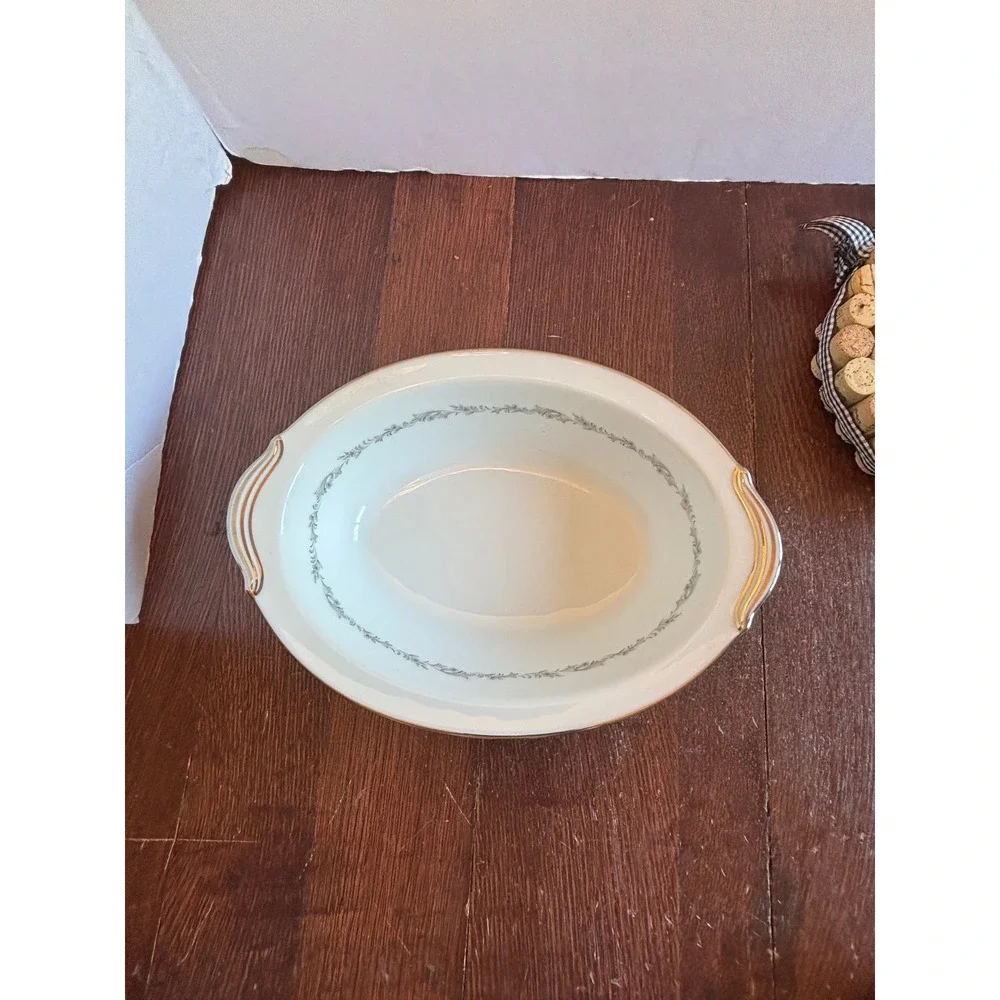 Noritake Crestmont 6013 Oval Vegetable Serving Bowl Gold Trim Japan China 10.5in
